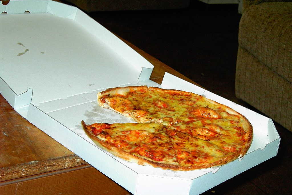 Pizzakarton, potenziell PFAS-belastet